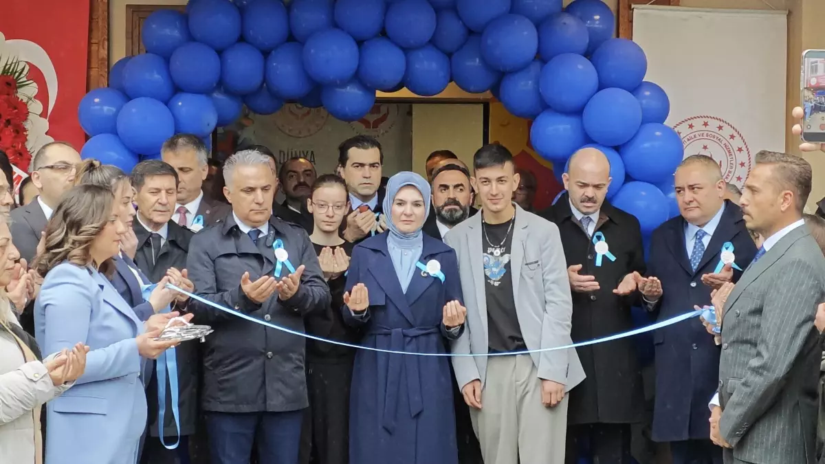 Otizm Farkındalık Ayı Başlatıldı