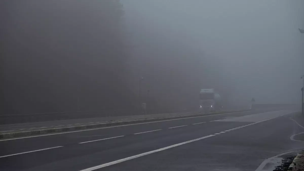 Bolu Dağı\'nda Yoğun Sis