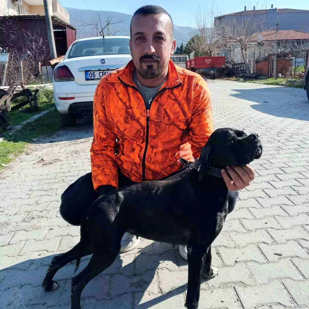 Çiğli\'de arıtma tesisindeki çamur çukuruna araçla düşen işçi hayatını kaybetti