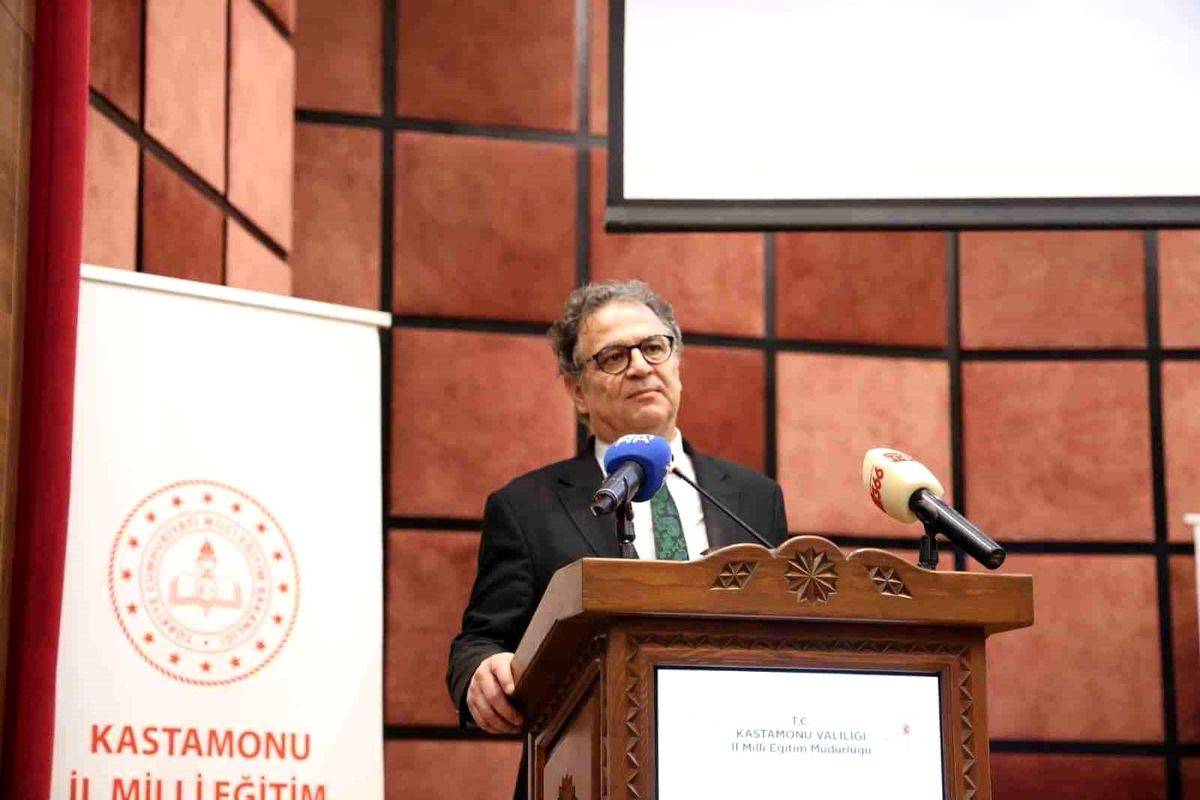 Akran Nezaketi Paneli Kastamonu\'da Gerçekleştirildi