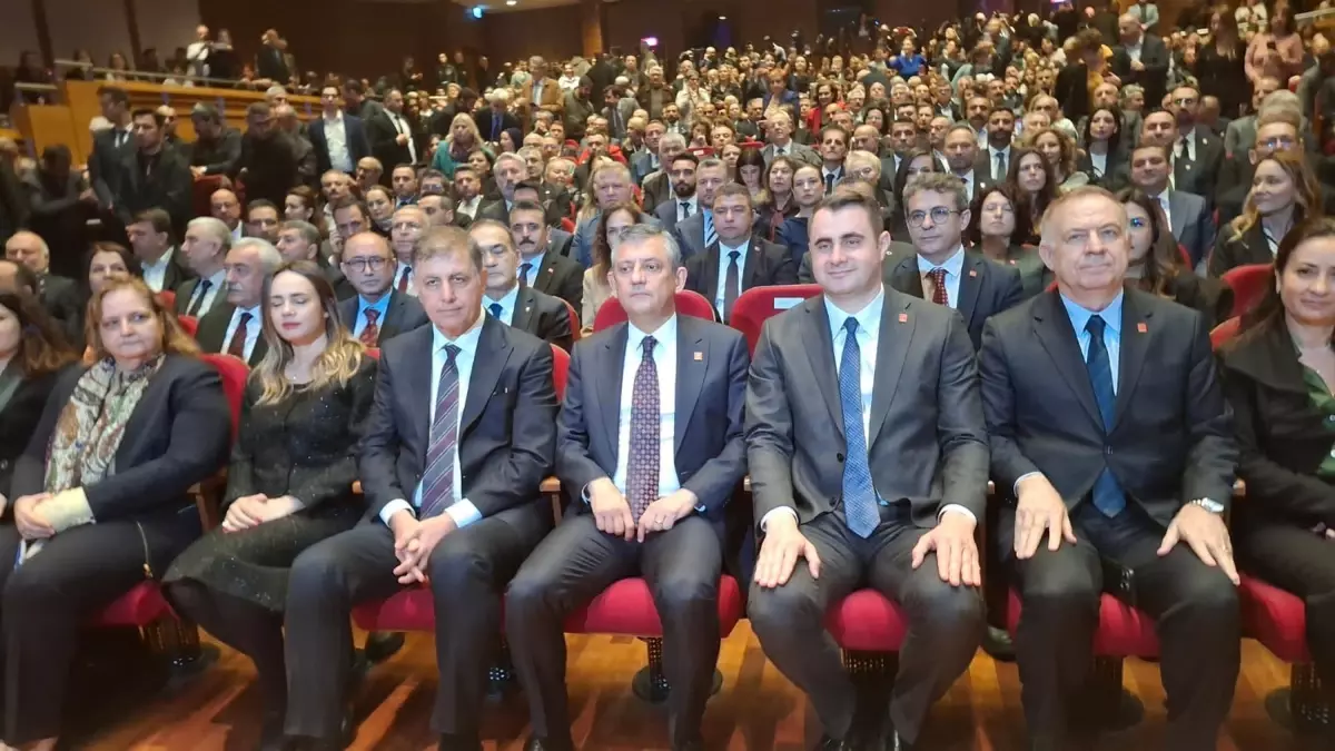 Özgür Özel: Otizm Destek Merkezleri ve Rehabilitasyon Projeleri