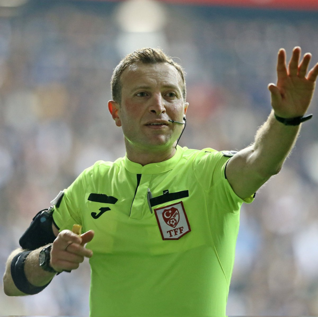 Şampiyonluk yarışında kritik hafta! İşte 2 dev derbinin hakemi