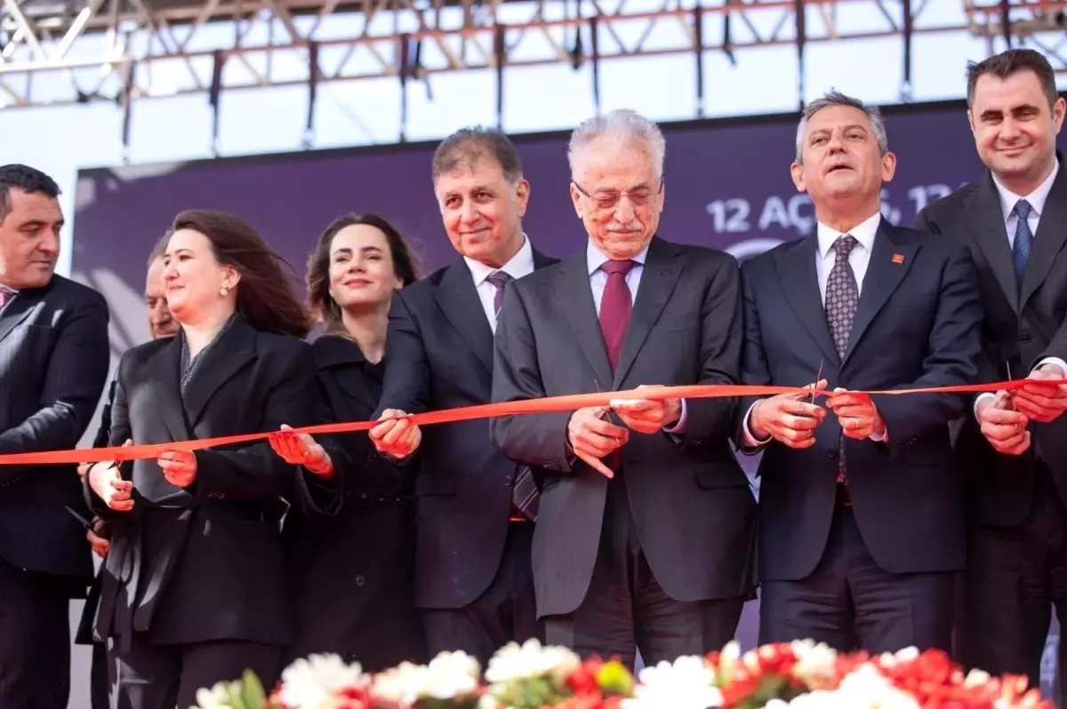 Urla\'da 25 projenin açılış ve temel atma töreni