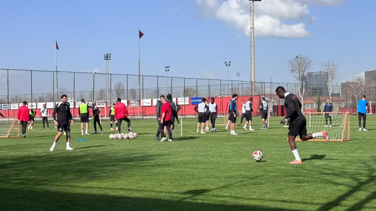 Gençlerbirliği, Göztepe Maçına Hazırlanıyor