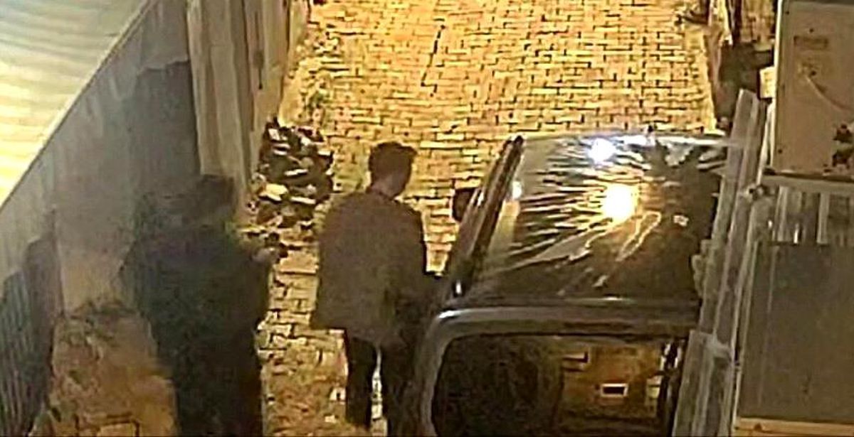 Çeşme\'de Hırsızlık Şüphelileri Yakalandı