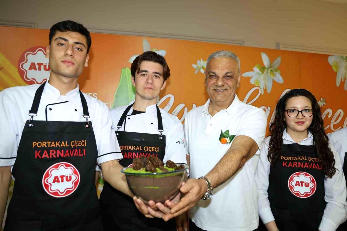 ATÜ\'den Portakal Çiçeği Karnavalı\'na \'Bozkurt Tatlısı\'