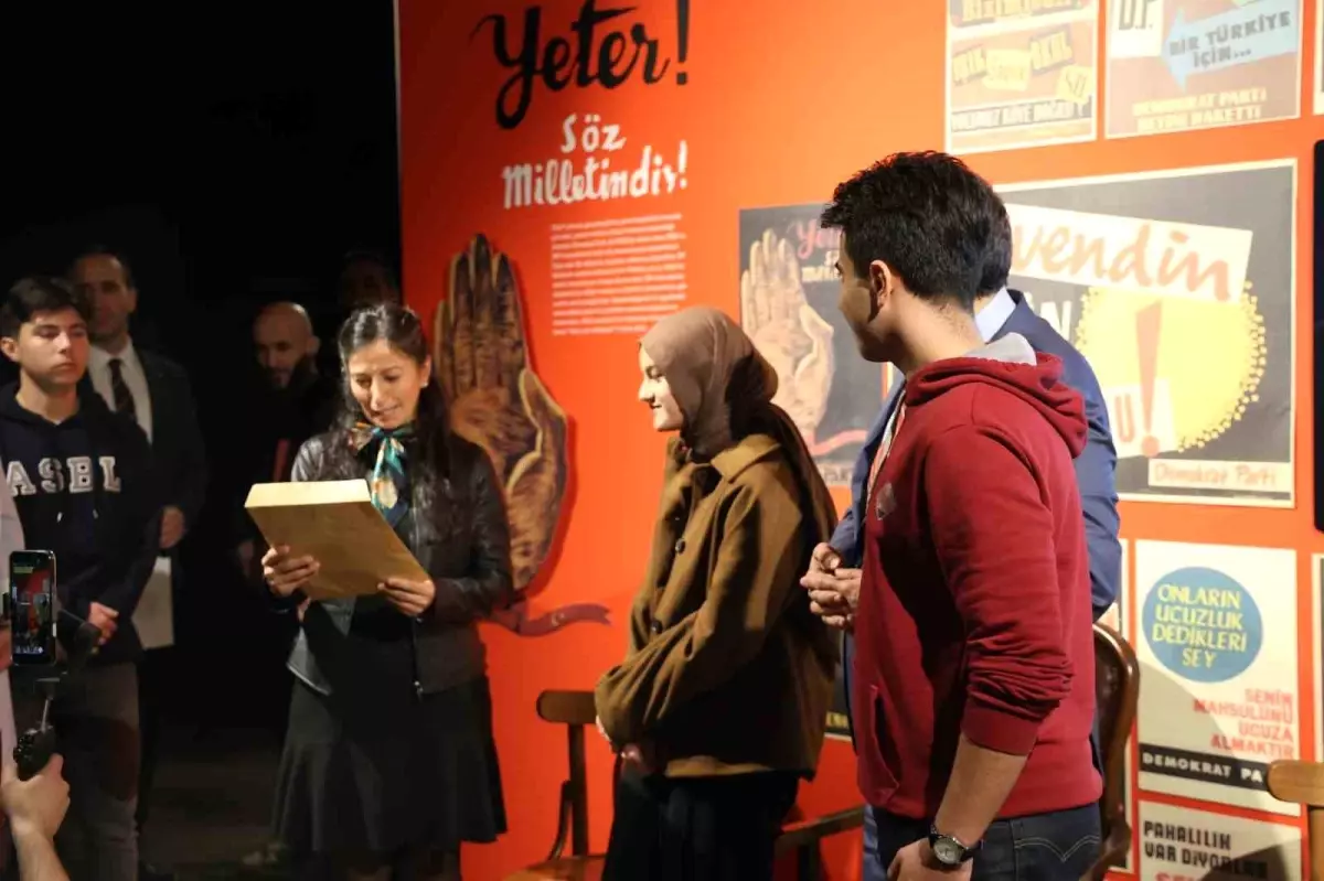 Bakan Tekin\'den Öğretmene Sürpriz Doğum Günü