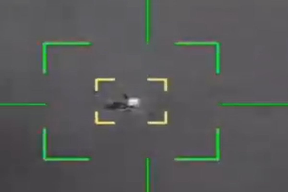 Basra Körfezi\'nde düşürülen ABD uçağının şok görüntüleri yayınlandı