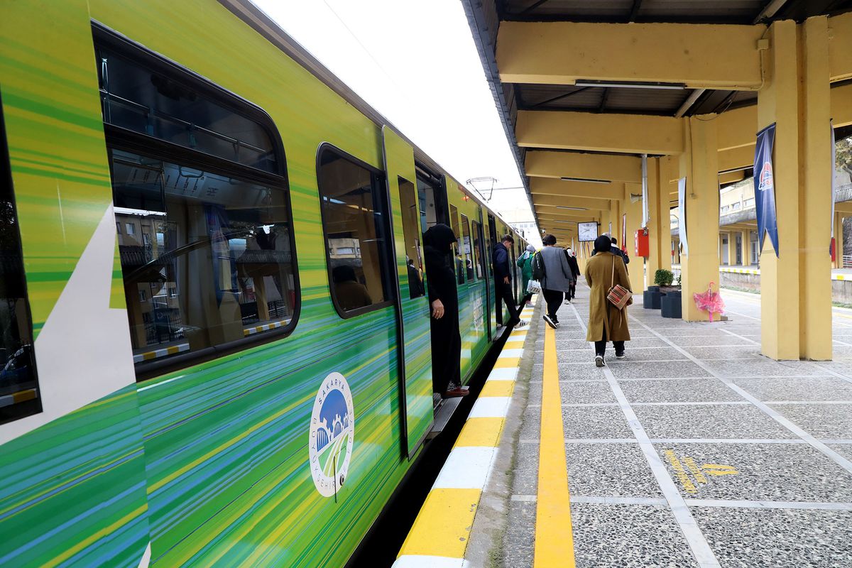 Belediye Başkanı Alemdar: Adapazarı-Hendek arası demiryolu ulaşımı için ilk adım atıldı