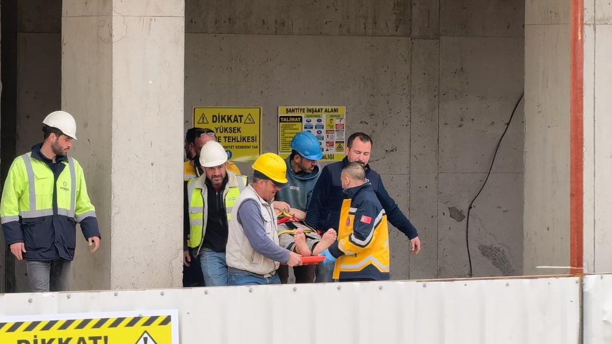 İnegöl\'de İnşaat İşçisi Düşerek Yaralandı