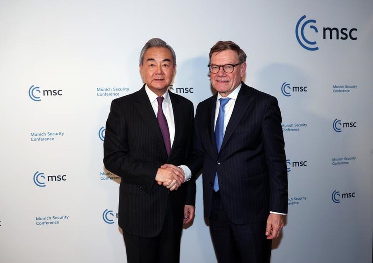 Çin ve Almanya\'dan Orta Doğu Üzerine Görüşme