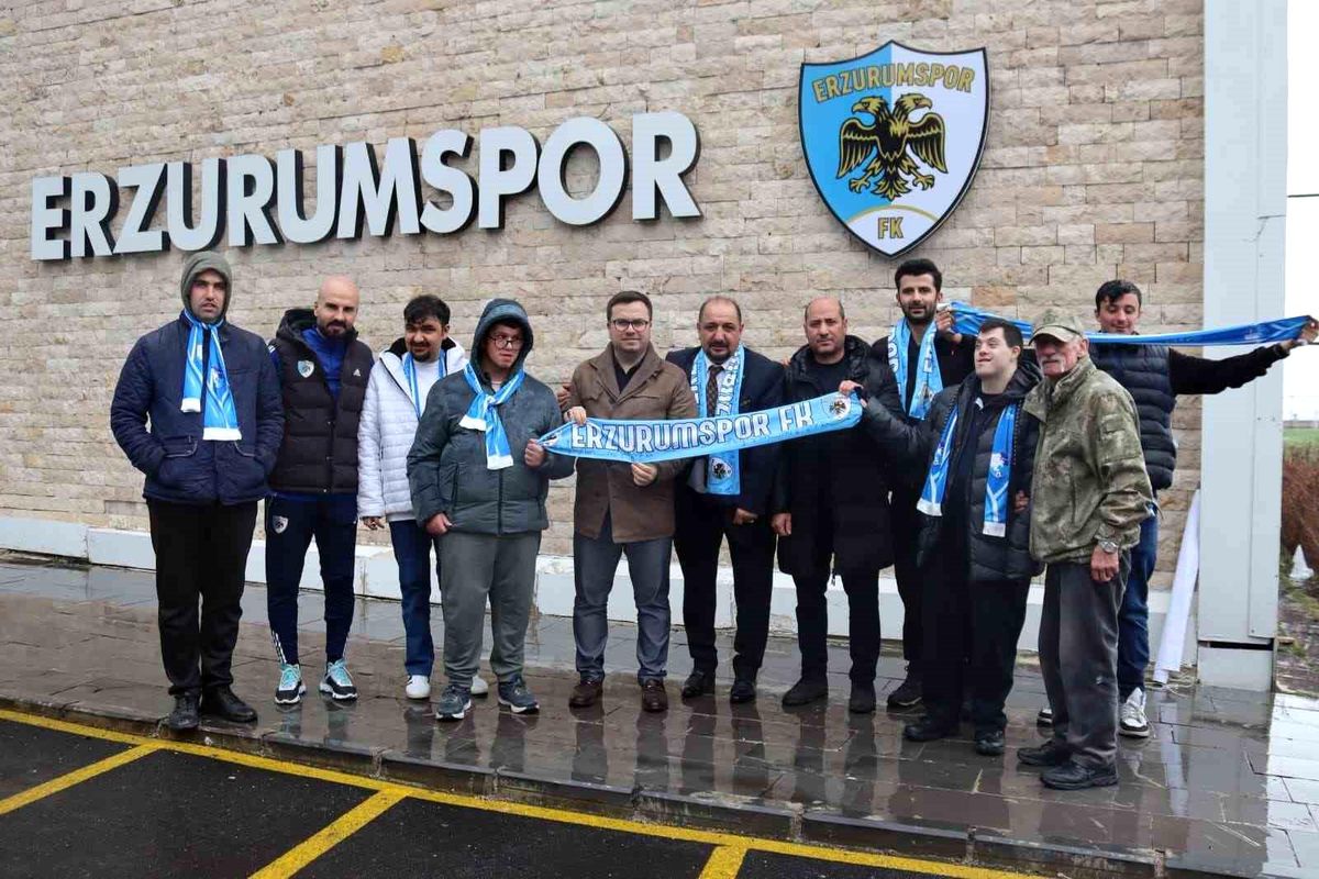 Erzurumspor\'a anlamlı destek