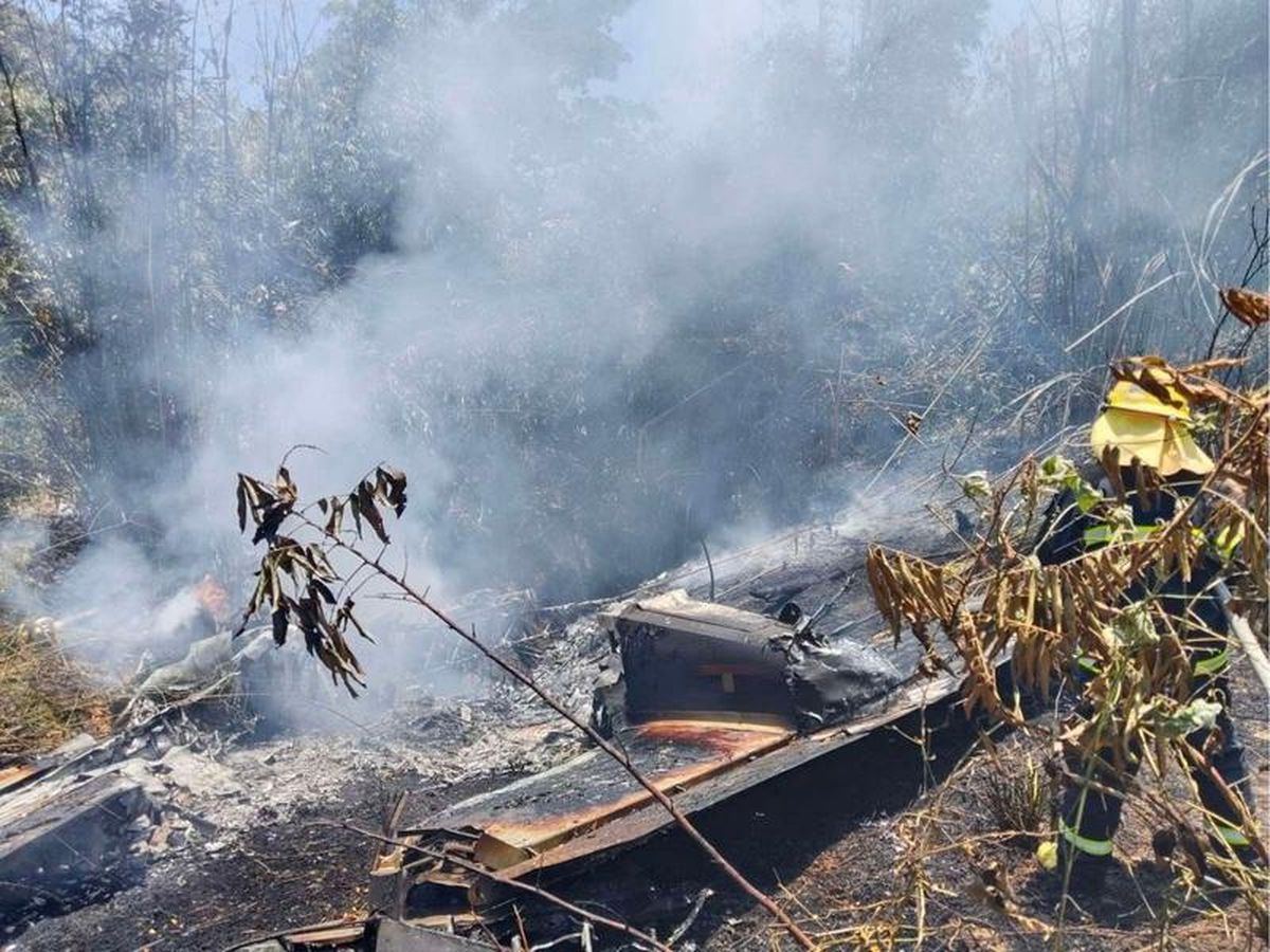 Filipinler\'de kargo uçağı düştü: 2 pilot hayatını kaybetti