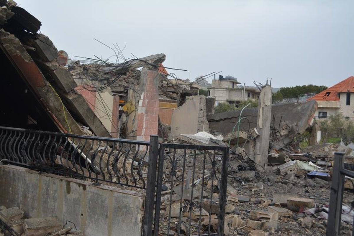 Lübnan\'da İsrail Saldırıları: 1368 Ölü