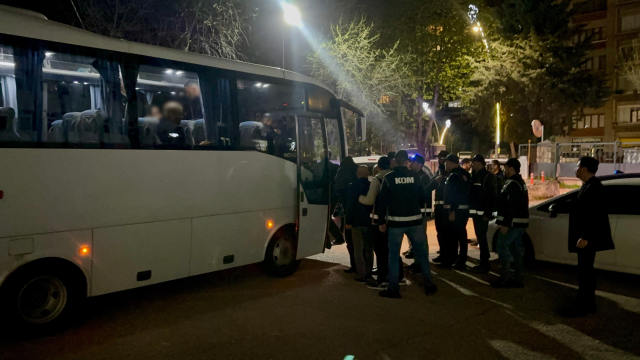 Ehliyet almak için yaptıkları şeytanın aklına gelmez! Yapay zekayı bile kullandılar