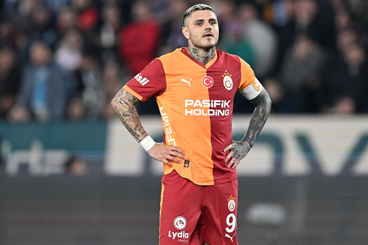 Galatasaraylı taraftarlardan Mauro Icardi\'ye tepki