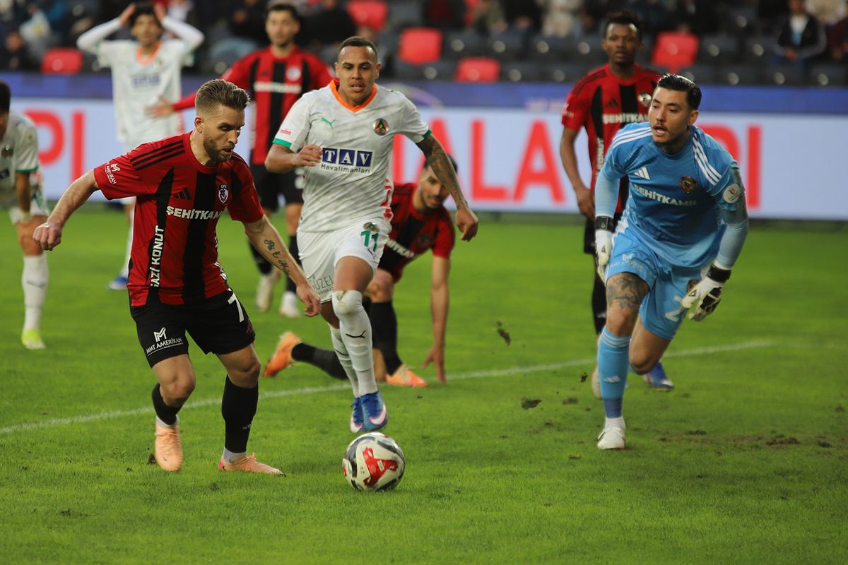 Gaziantep\'te kazanan çıkmadı