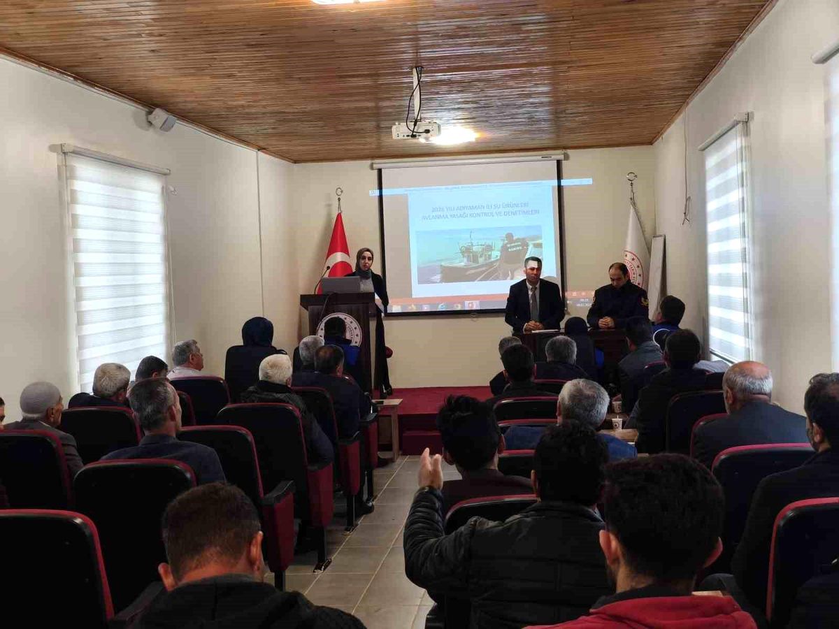 Kahta\'da Su Ürünleri Av Yasağı Toplantısı