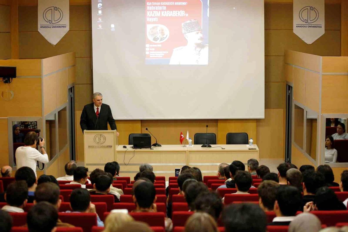 Timsal Karabekir, Babası Kazım\'ı Anlattı