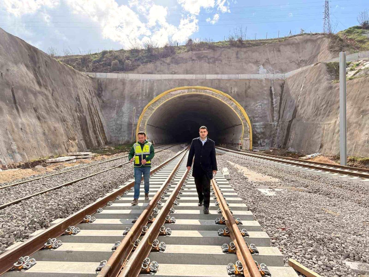 Osmaneli-Bandırma YHT Hattı İncelendi