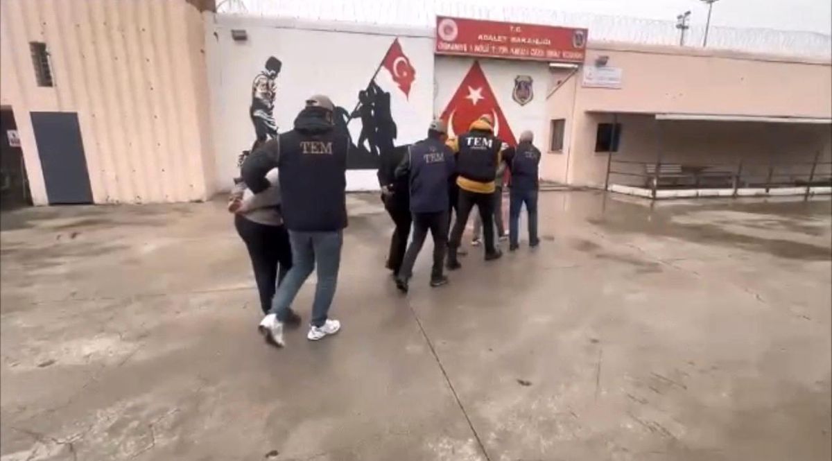 DEAŞ\'a Operasyonda 4 Şüpheli Tutuklandı