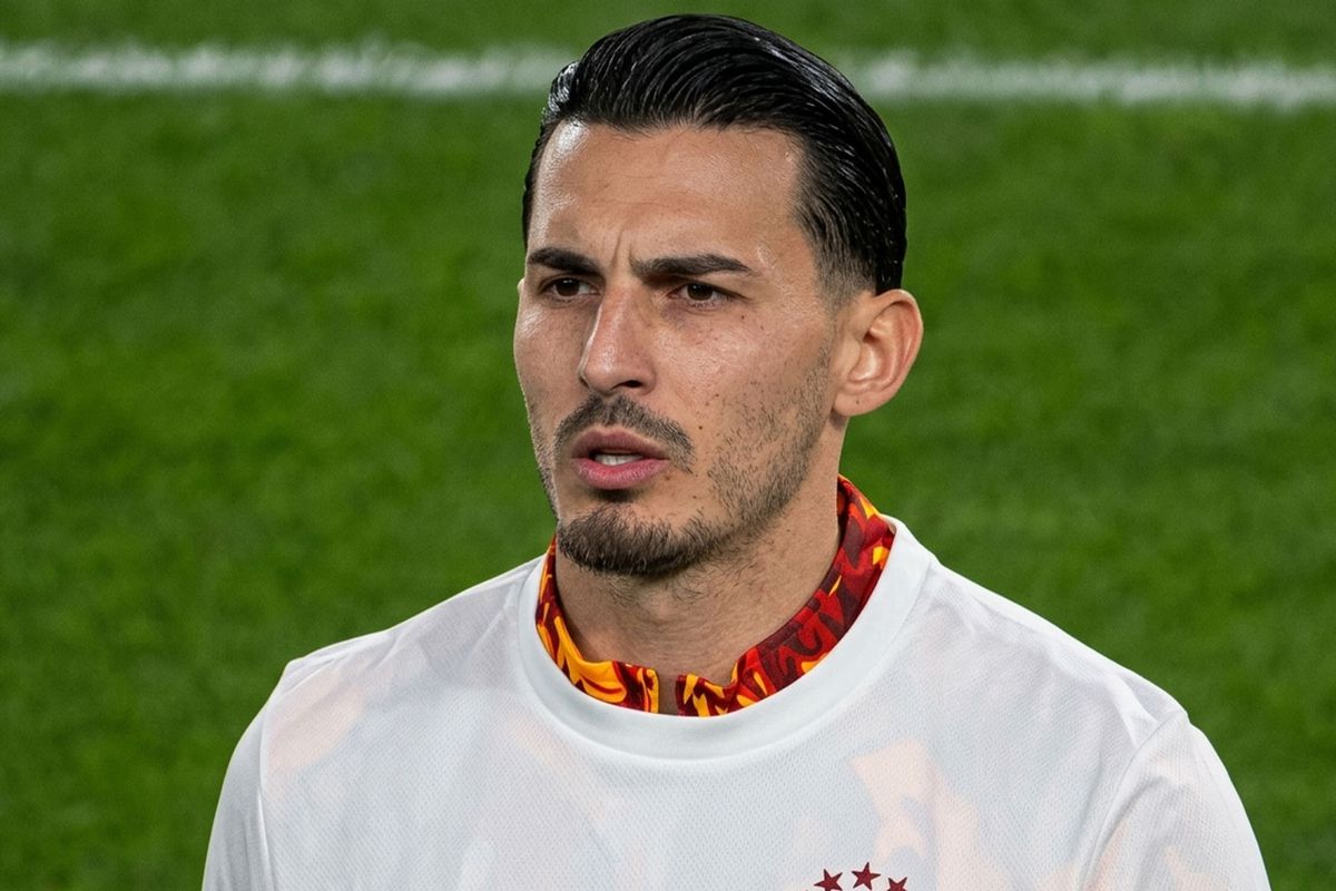 Sahaya çıktı olanlar oldu! Trabzonspor taraftarından Uğurcan Çakır\'a büyük tepki