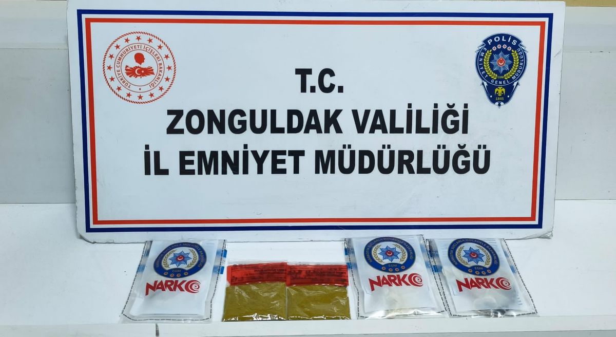 Zonguldak\'ta Uyuşturucu Operasyonu: 8 Tutuklama