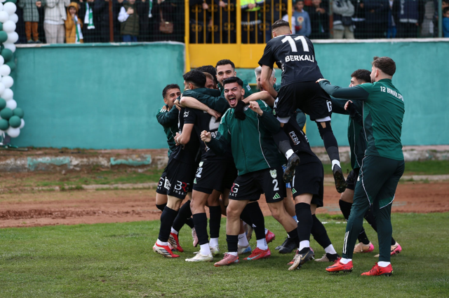 2. Lig'e yükselen ilk takımlar belli oldu