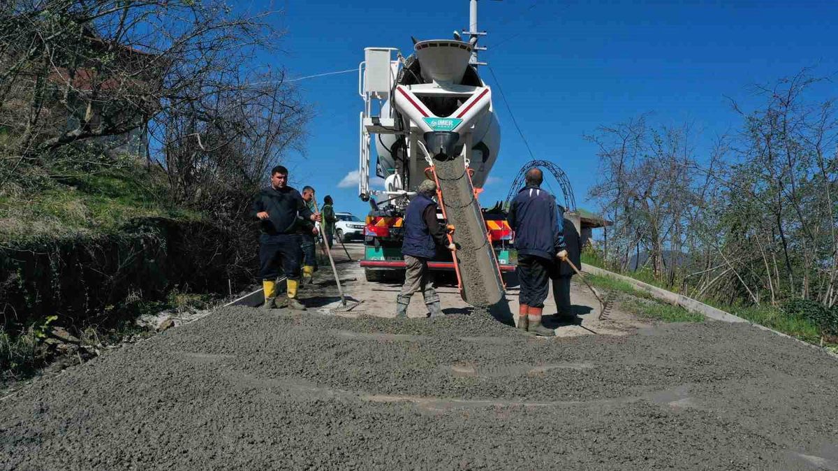 25 yıllık yol sorunu çözüme kavuşturuluyor