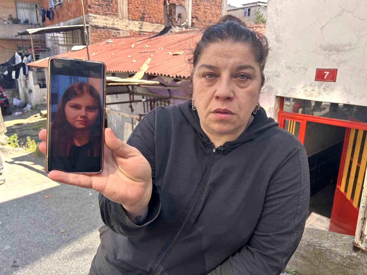 Ataşehir\'de 14 Yaşındaki Kız Kayboldu