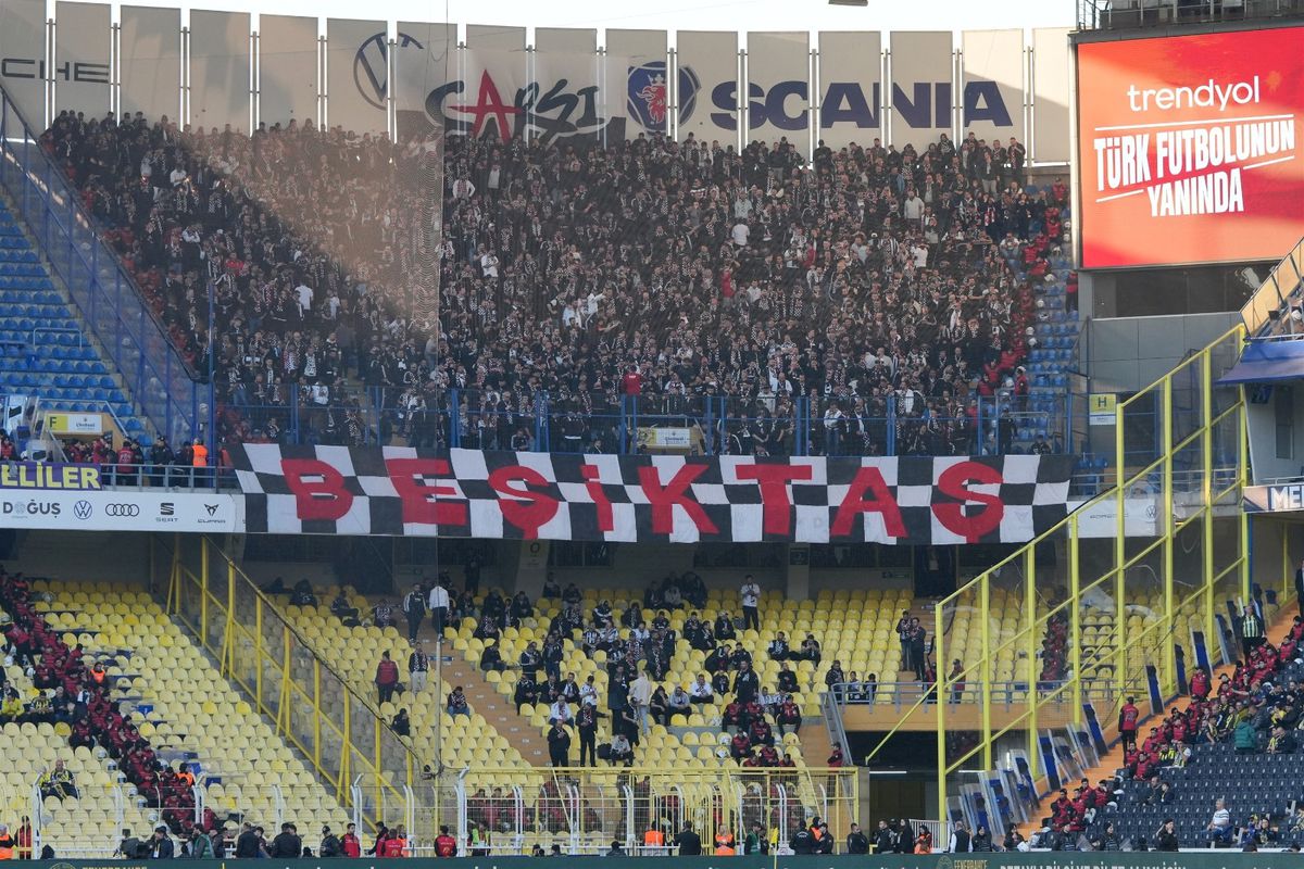 Fenerbahçe - Beşiktaş Derbisi Gerçekleşti