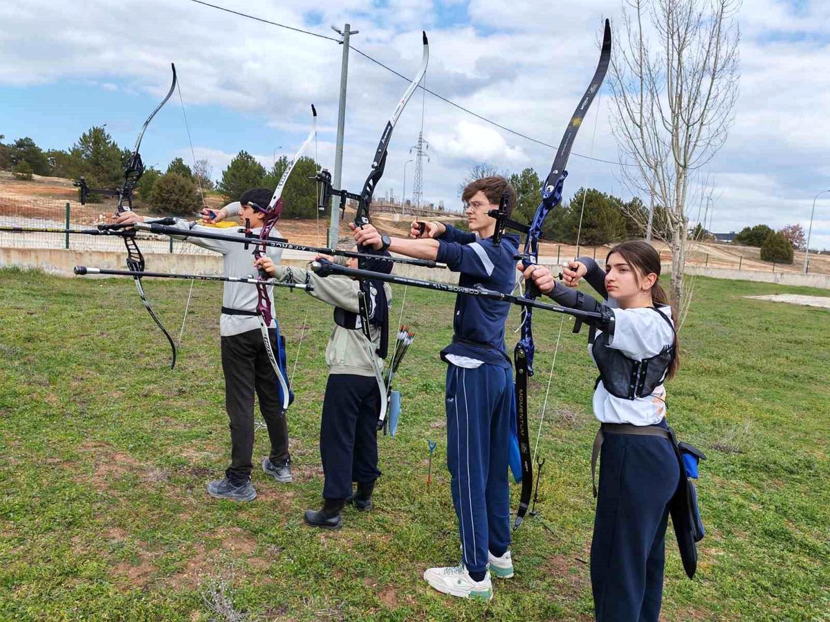 Bilecik\'te Okçuluk Antrenmanları Devam Ediyor