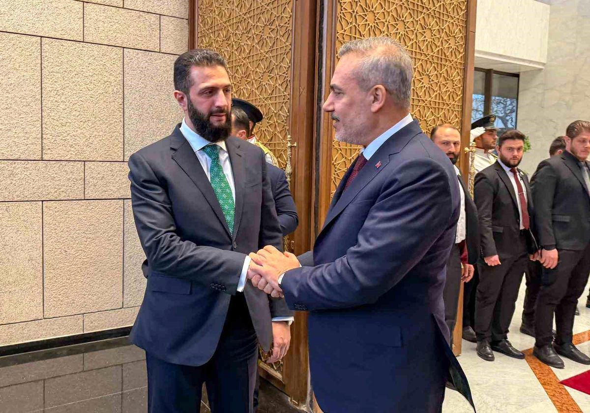 Hakan Fidan Suriye\'de Ahmed eş-Şara ile Görüştü