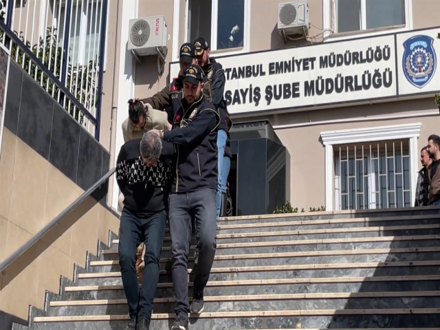 Eskort siteleri üzerinden kadın pazarlayanlara operasyon! 9 kişi tutuklandı