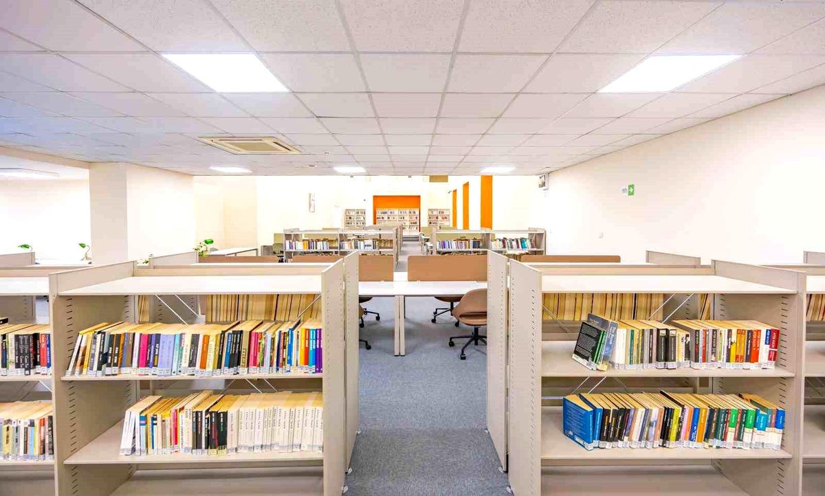 Hasan Ali Yücel Kütüphanesi hizmete girdi