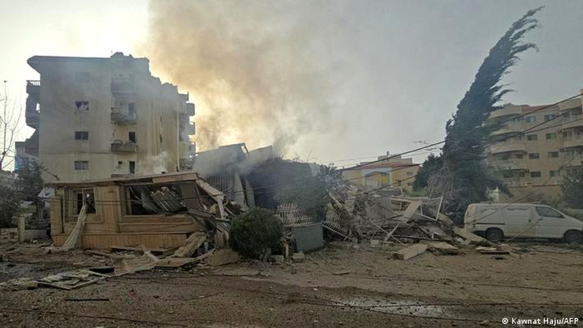 İsrail\'in Lübnan\'a Saldırısı: Hastane Vuruldu