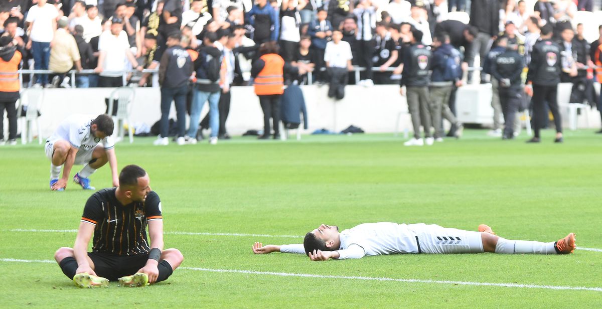 Altay ve İzmir Çoruhlu FK Berabere Kaldı