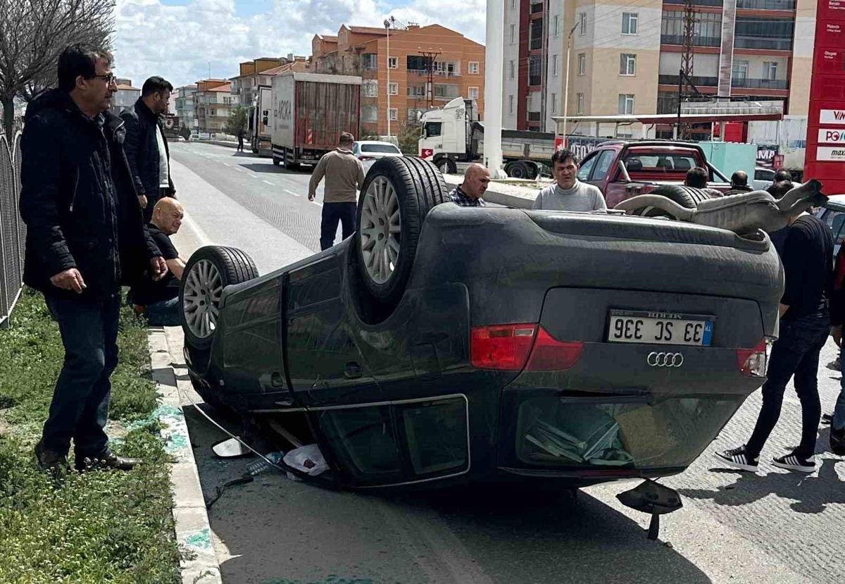 Konya\'da Trafik Kazası: 2 Yaralı