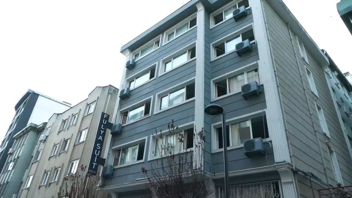 Şişli\'de Otelde Yangın Çıktı