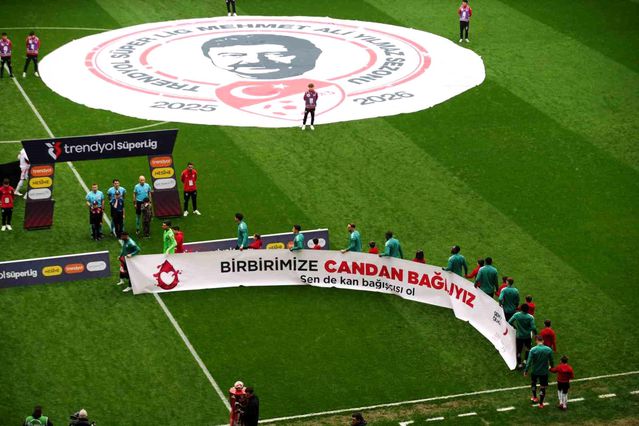 Samsunspor-Konyaspor Maçı Golsüz Başladı