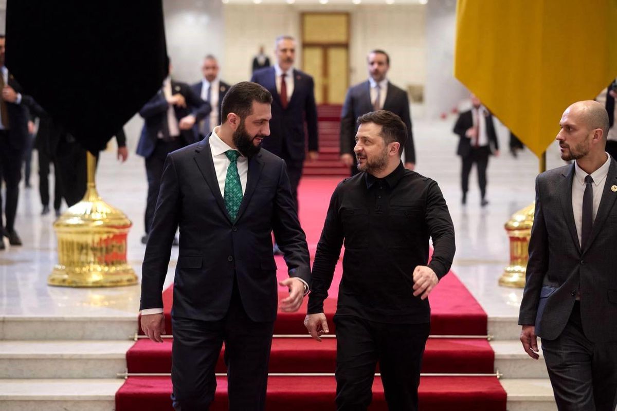 Zelenskiy, Suriye\'de Üçlü Görüşme Yaptı