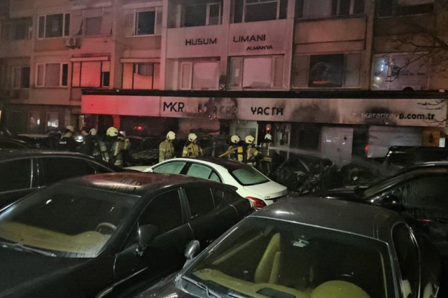 15 araç bir gecede kül oldu: Tek şüphe üzerinde duruluyor