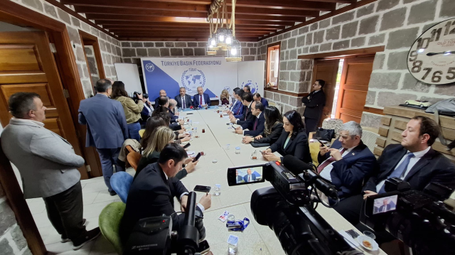 Efkan Ala: CHP'li belediyeler skandal üretim merkezi haline gelmiş