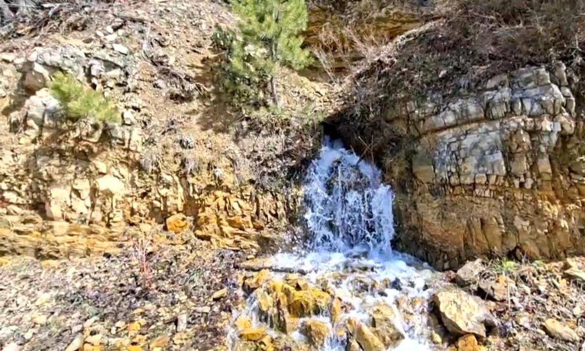Depremden 3 Yıl Sonra Su Kaynağı Yeniden Akladı