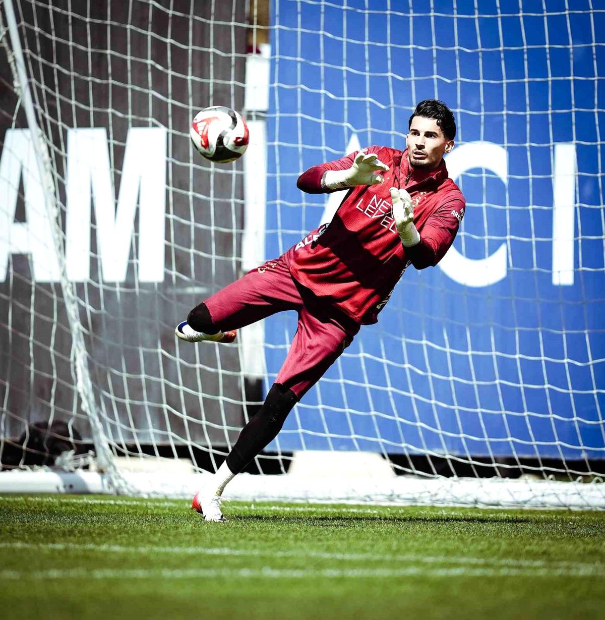 Galatasaray Göztepe Maçına Hazırlanıyor