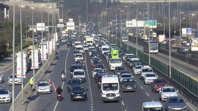 İstanbul’da Trafik Yoğunluğu %69