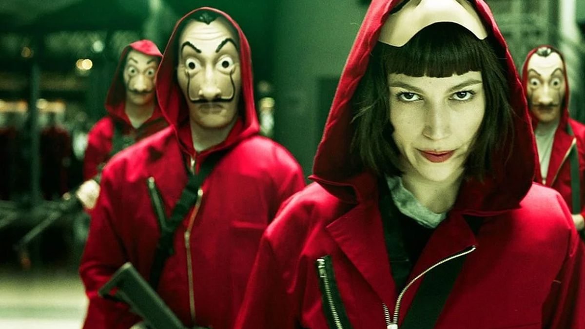 La Casa de Papel\'in Tokyo\'su Ursula Corbero\'dan annelik pozu