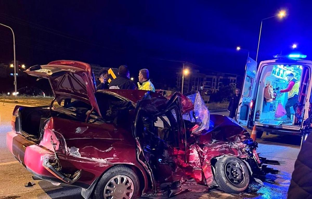 Taşucu\'nda Trafik Kazası: 1 Ölü