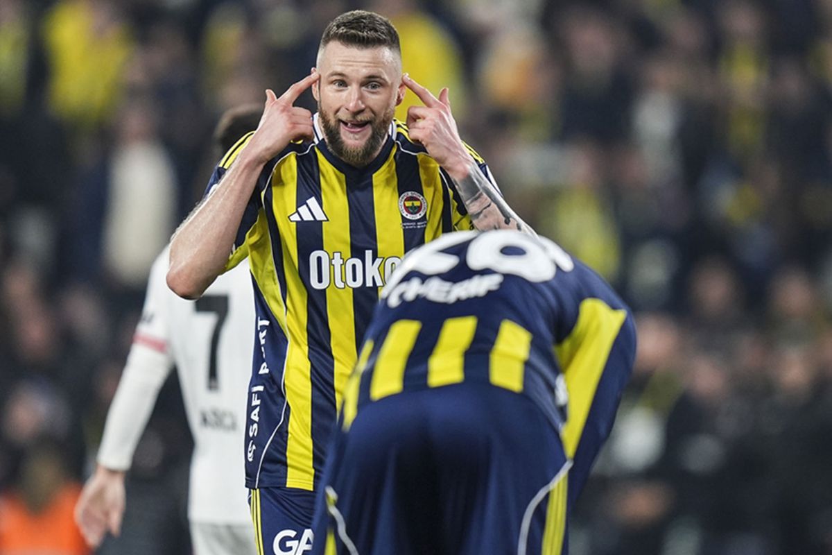 Milan Skriniar bir döndü pir döndü