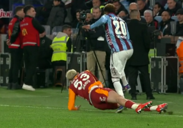 Olaylı maça Elif Karaarslan da dahil oldu! Yorumları bomba